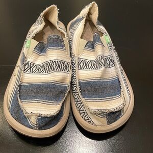 Sanuk sandals